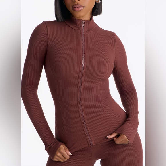 Brown Ribbed Top 🤎 - Picture 3 of 7